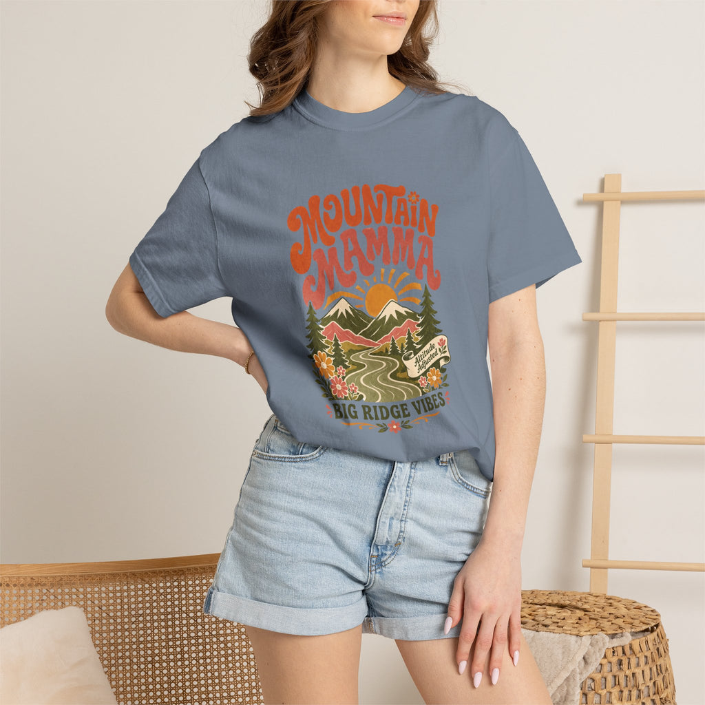 Mountain Mamma Vibes T-shirt