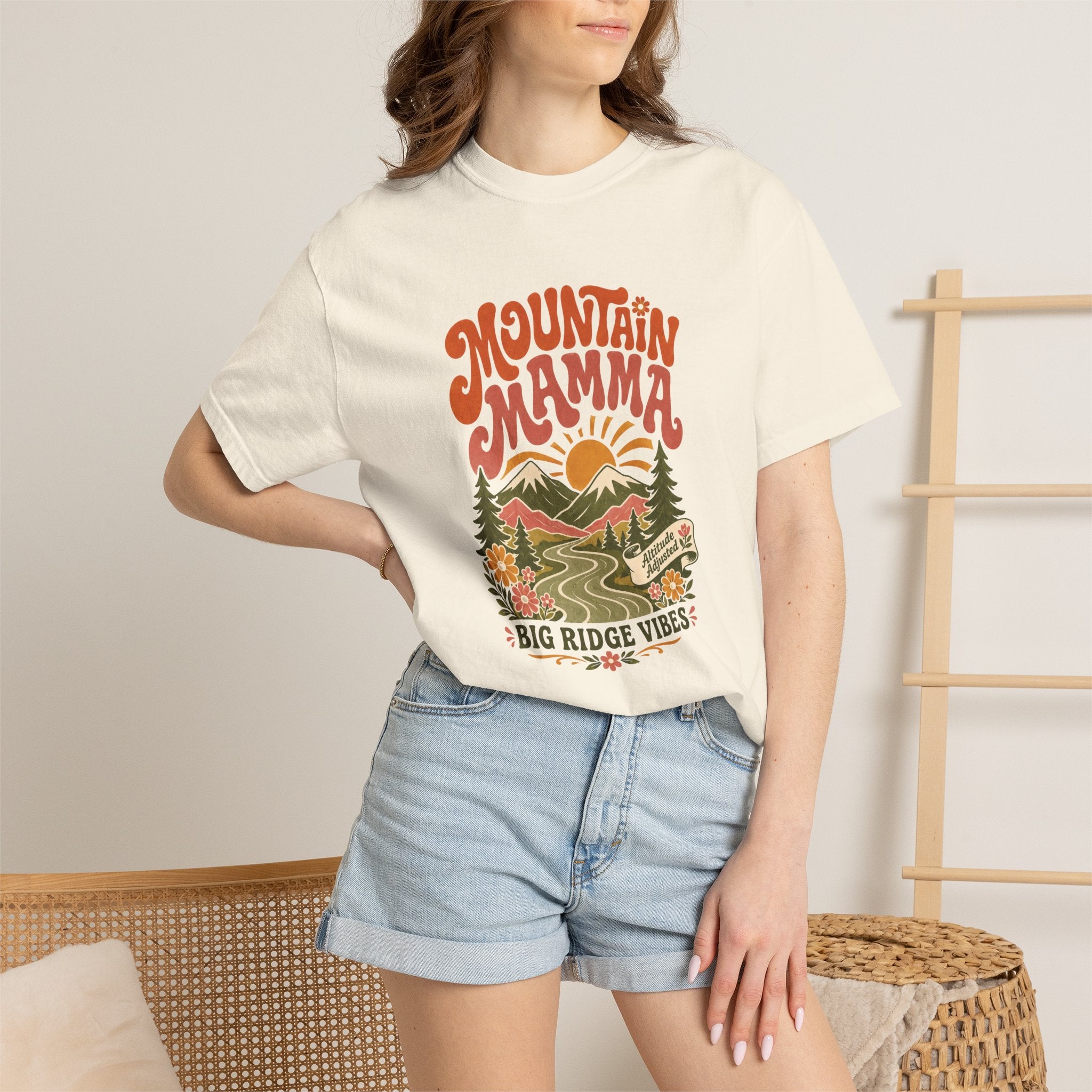 Mountain Mamma Vibes T-shirt
